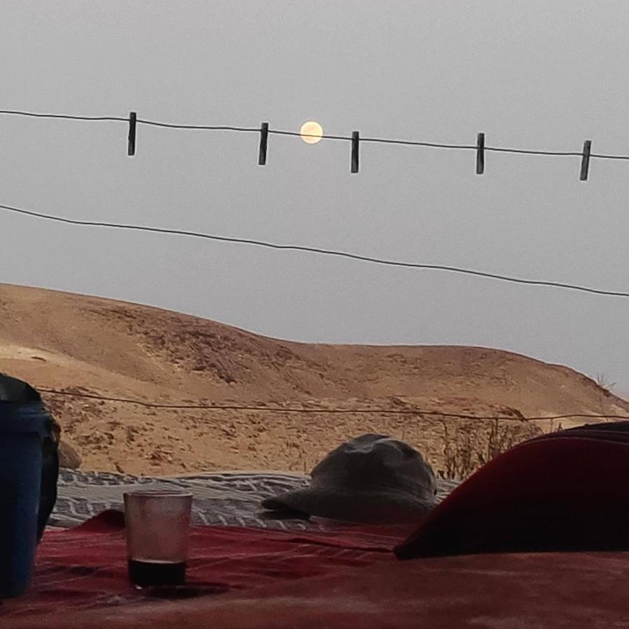 Dead Sea Desert'S Edge Арад Екстериор снимка